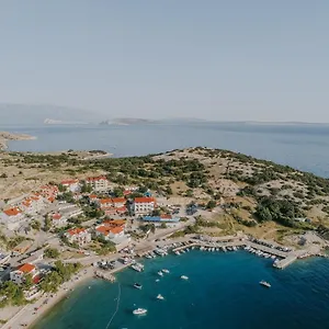 https://pansion-nadia.primorje-gorskikotar.com
